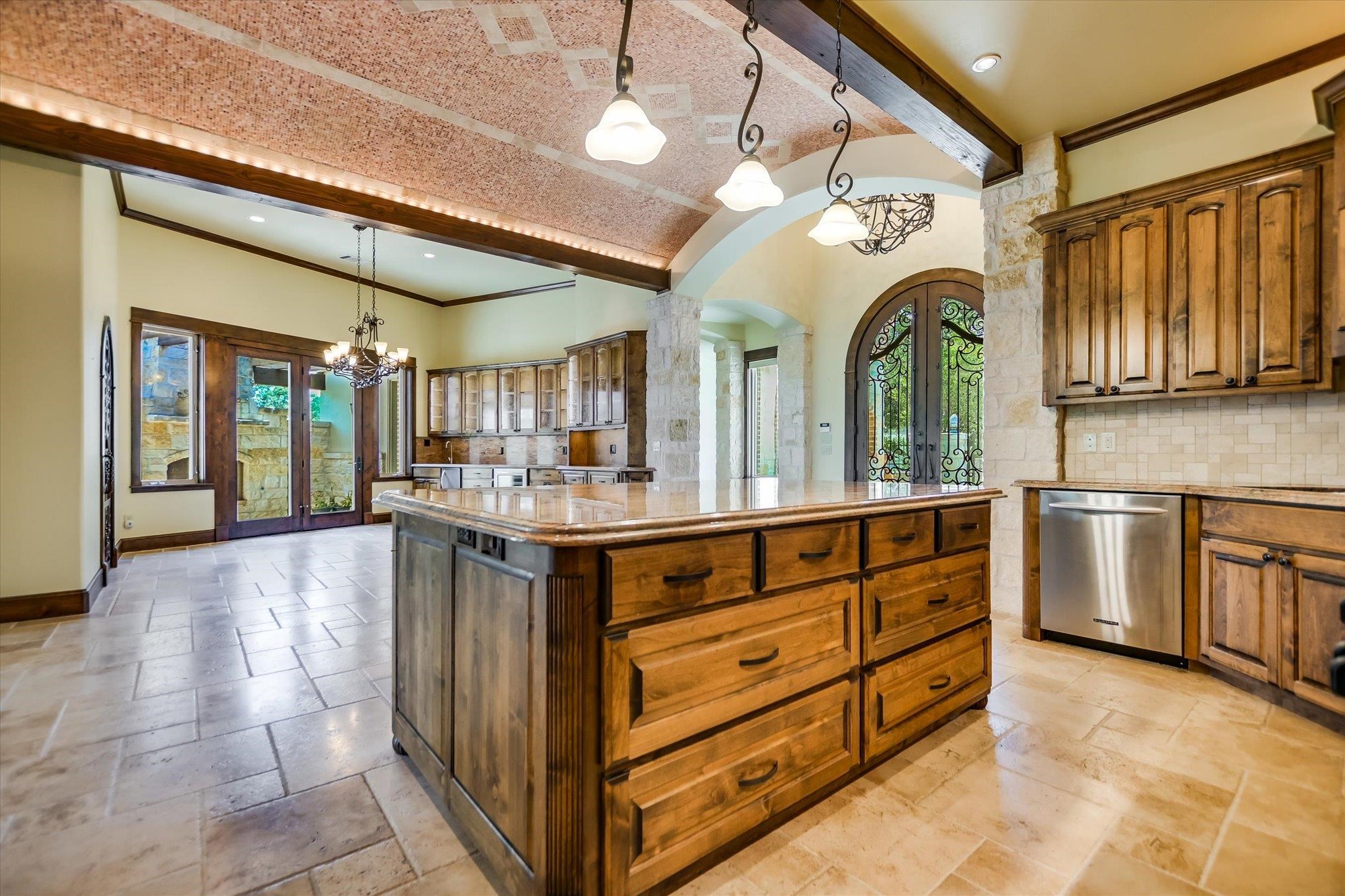 1608 Golden Nugget Horseshoe Bay TX 78657
