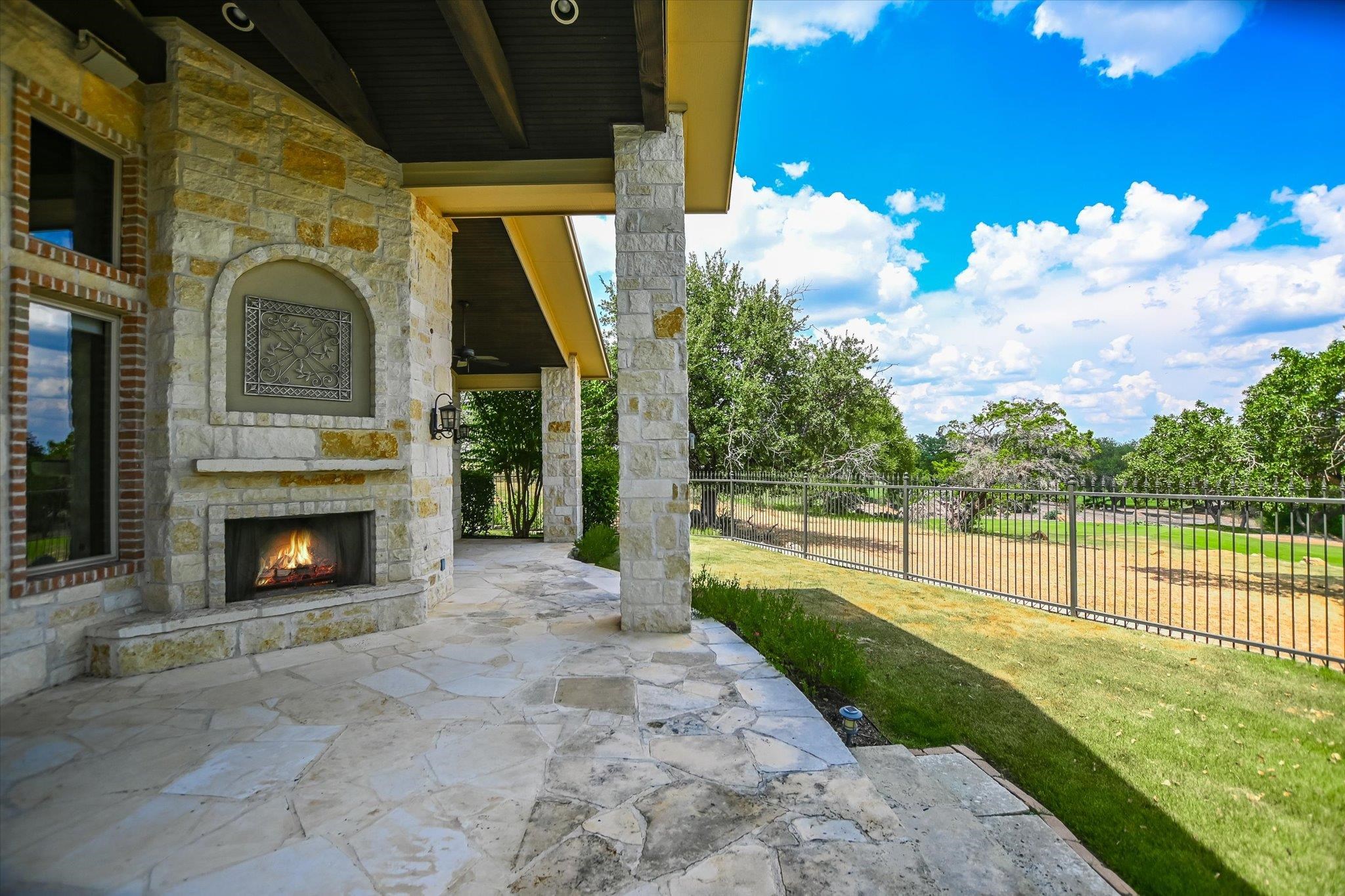 1608 Golden Nugget Horseshoe Bay TX 78657