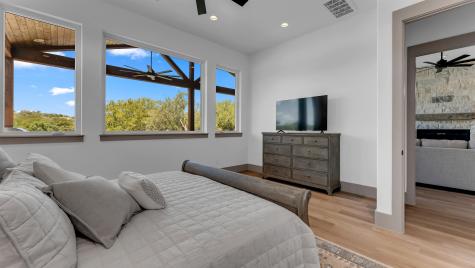 208 E Lakeshore Drive Sunrise Beach TX 78643