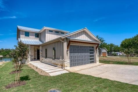208 E Lakeshore Drive Sunrise Beach TX 78643