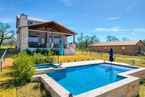 208 E Lakeshore Drive Sunrise Beach TX 78643