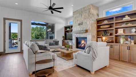 208 E Lakeshore Drive Sunrise Beach TX 78643