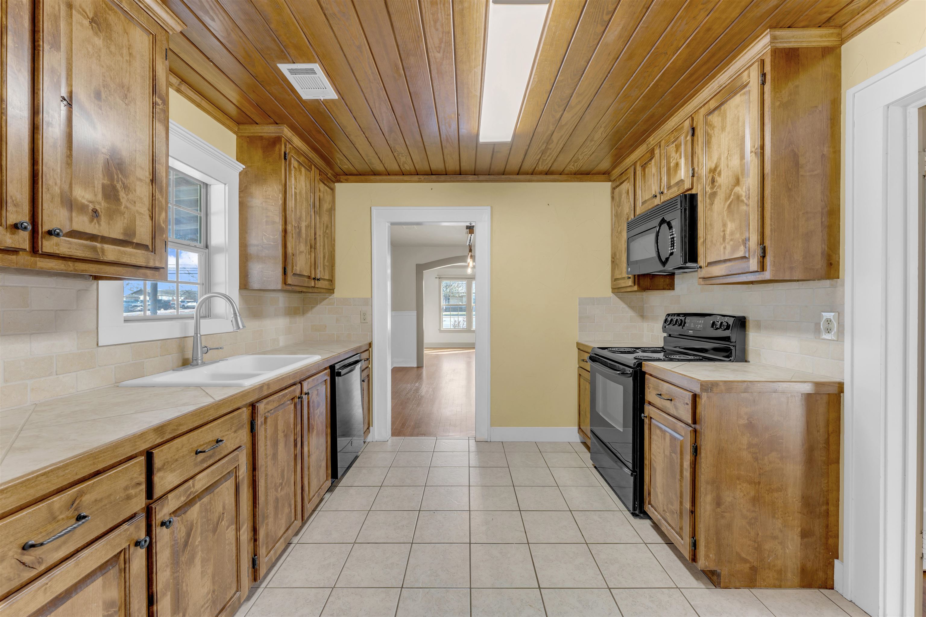 808 N Water Street Burnet TX 78611