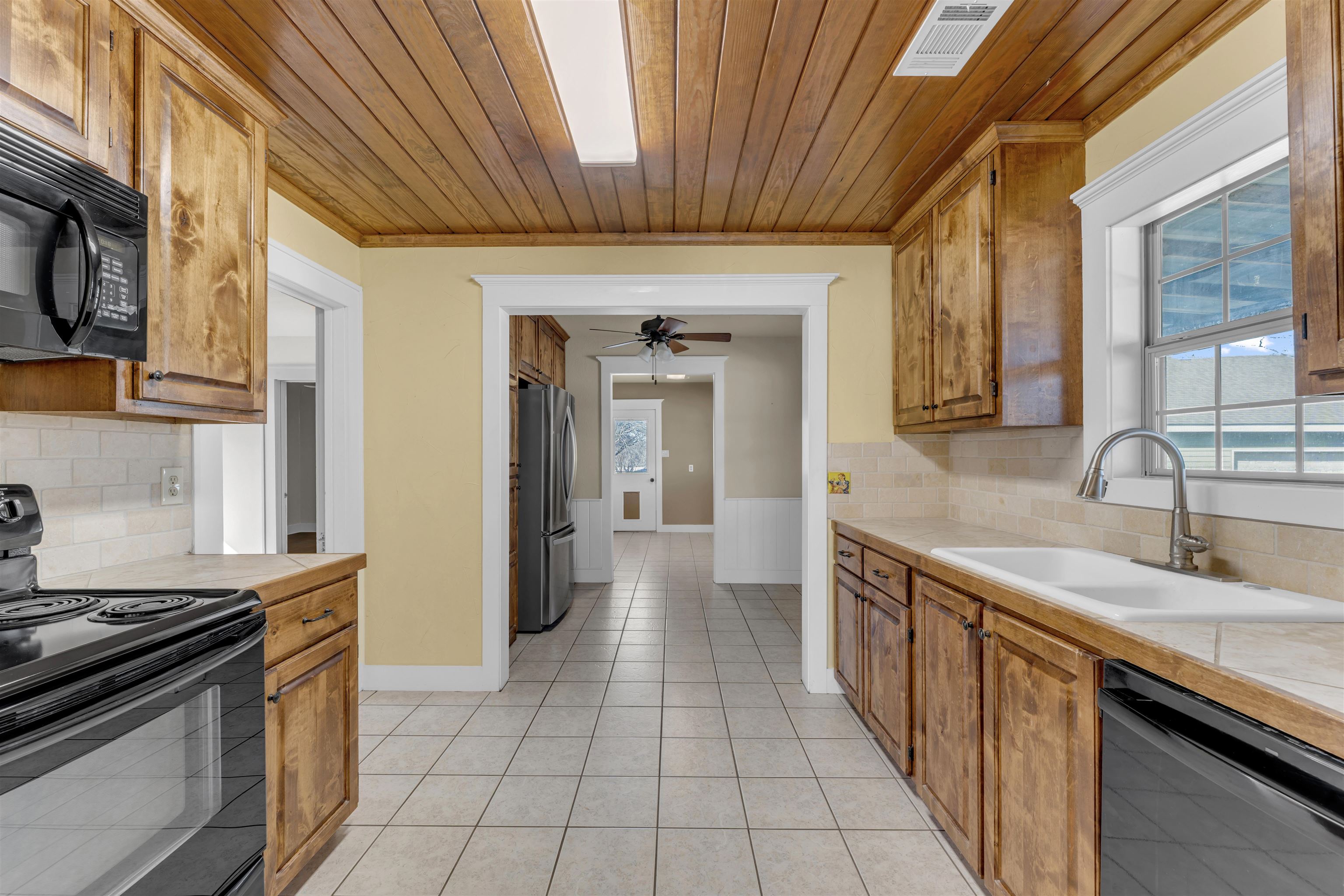 808 N Water Street Burnet TX 78611