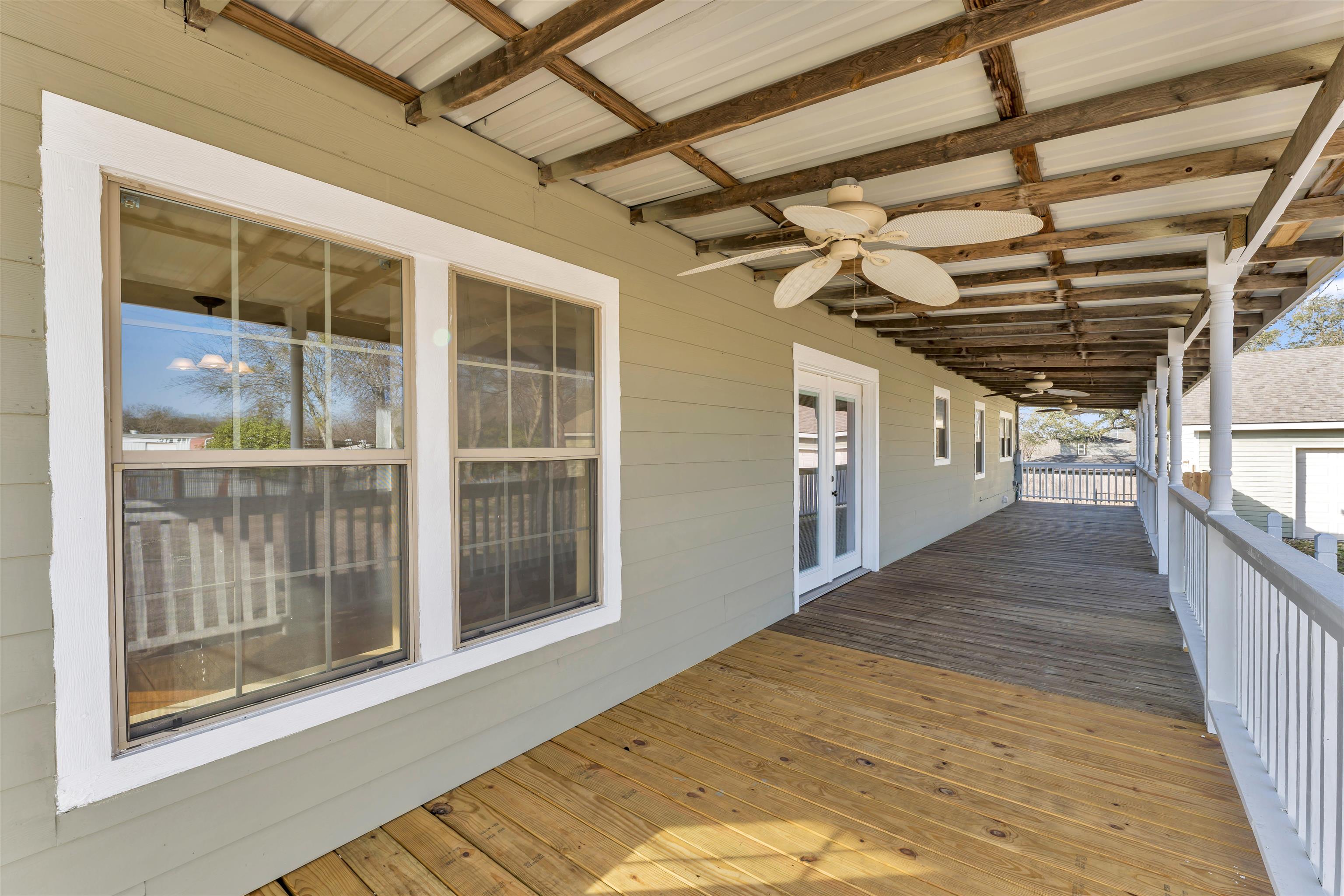 808 N Water Street Burnet TX 78611
