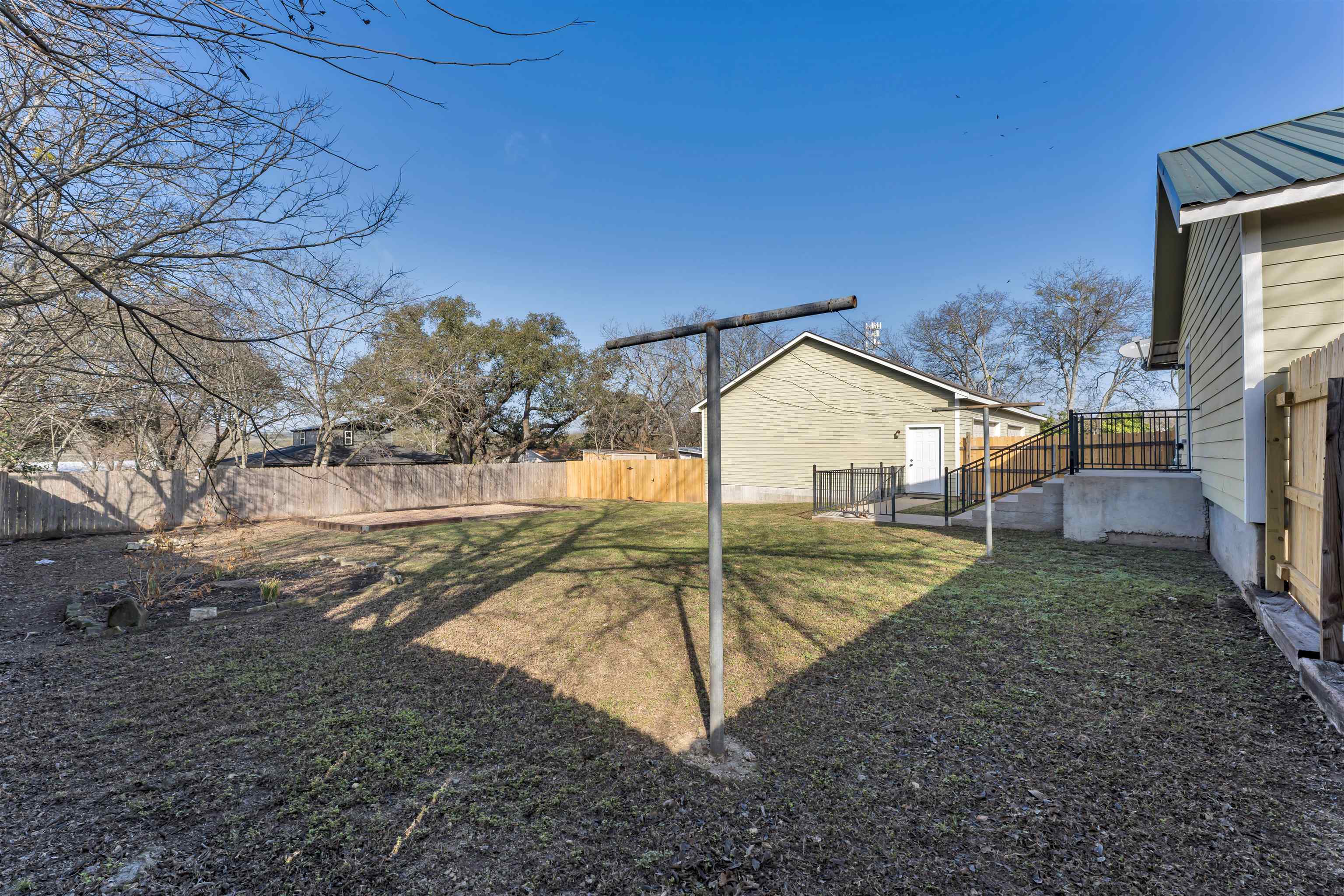808 N Water Street Burnet TX 78611