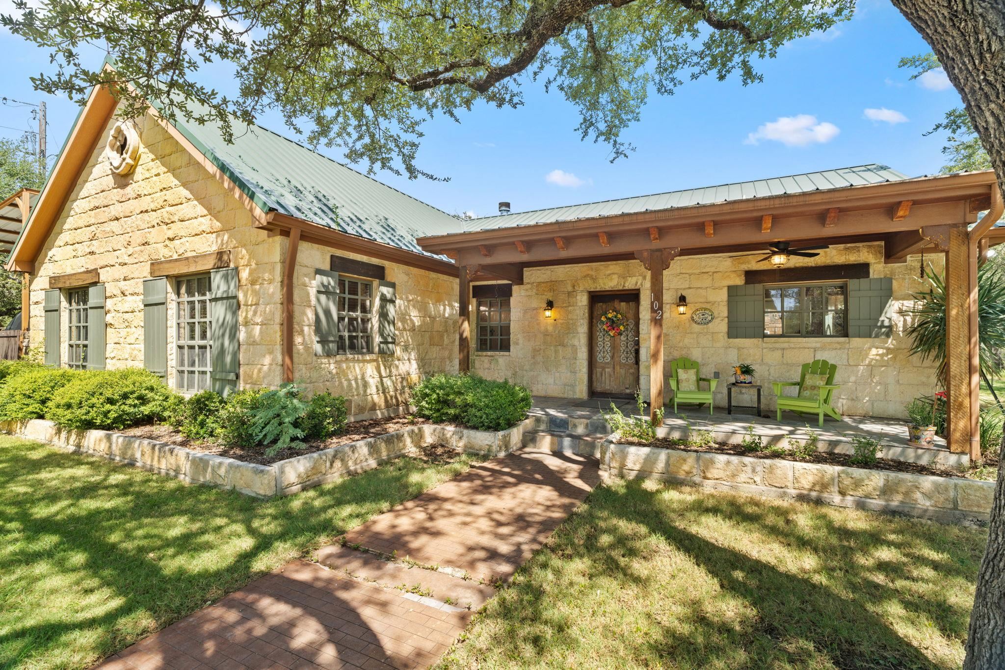 102 Camm Lary Circle Burnet TX 78611