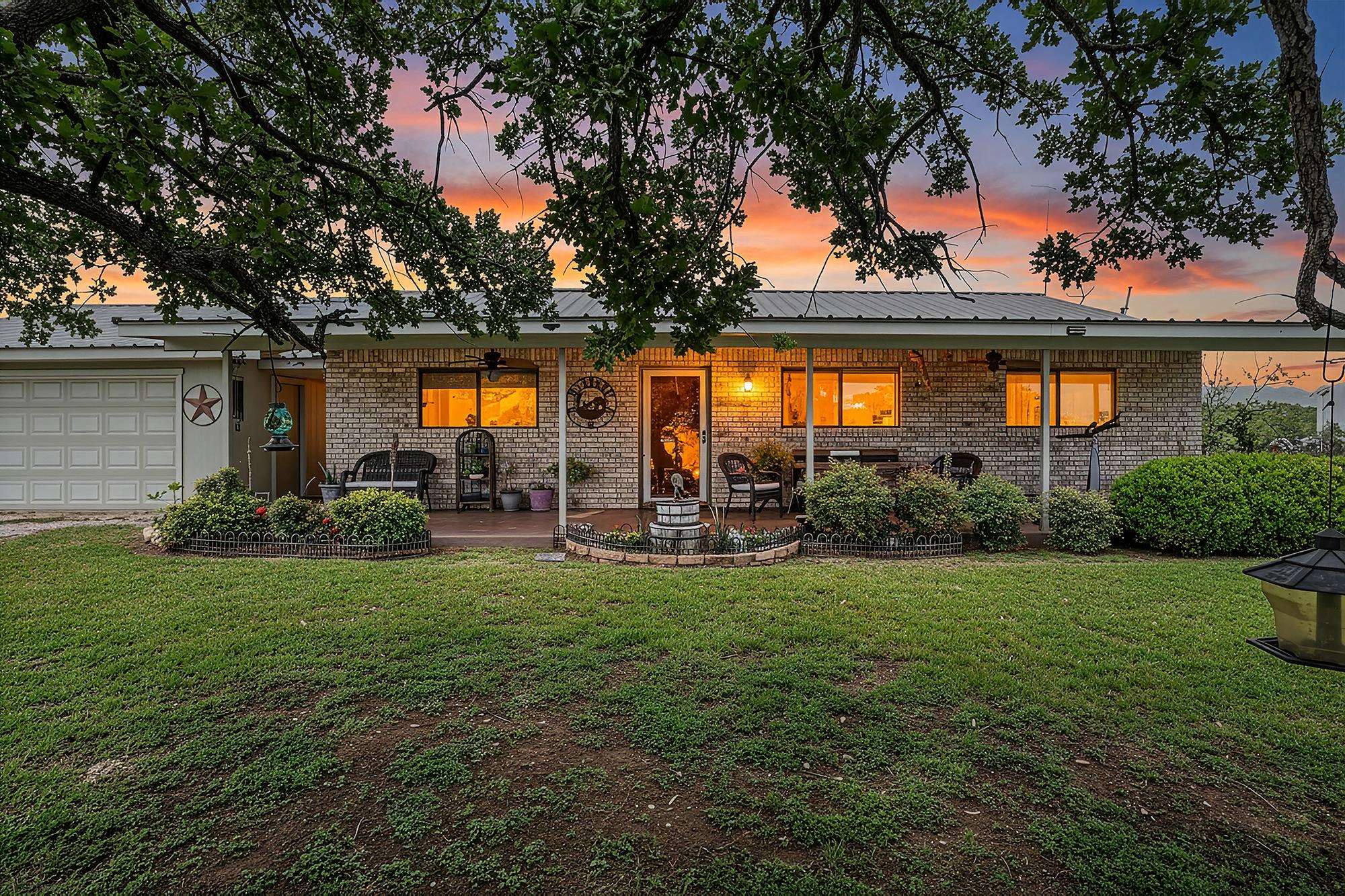10465 W Rr 1431 Ranch Buchanan Dam TX 78609