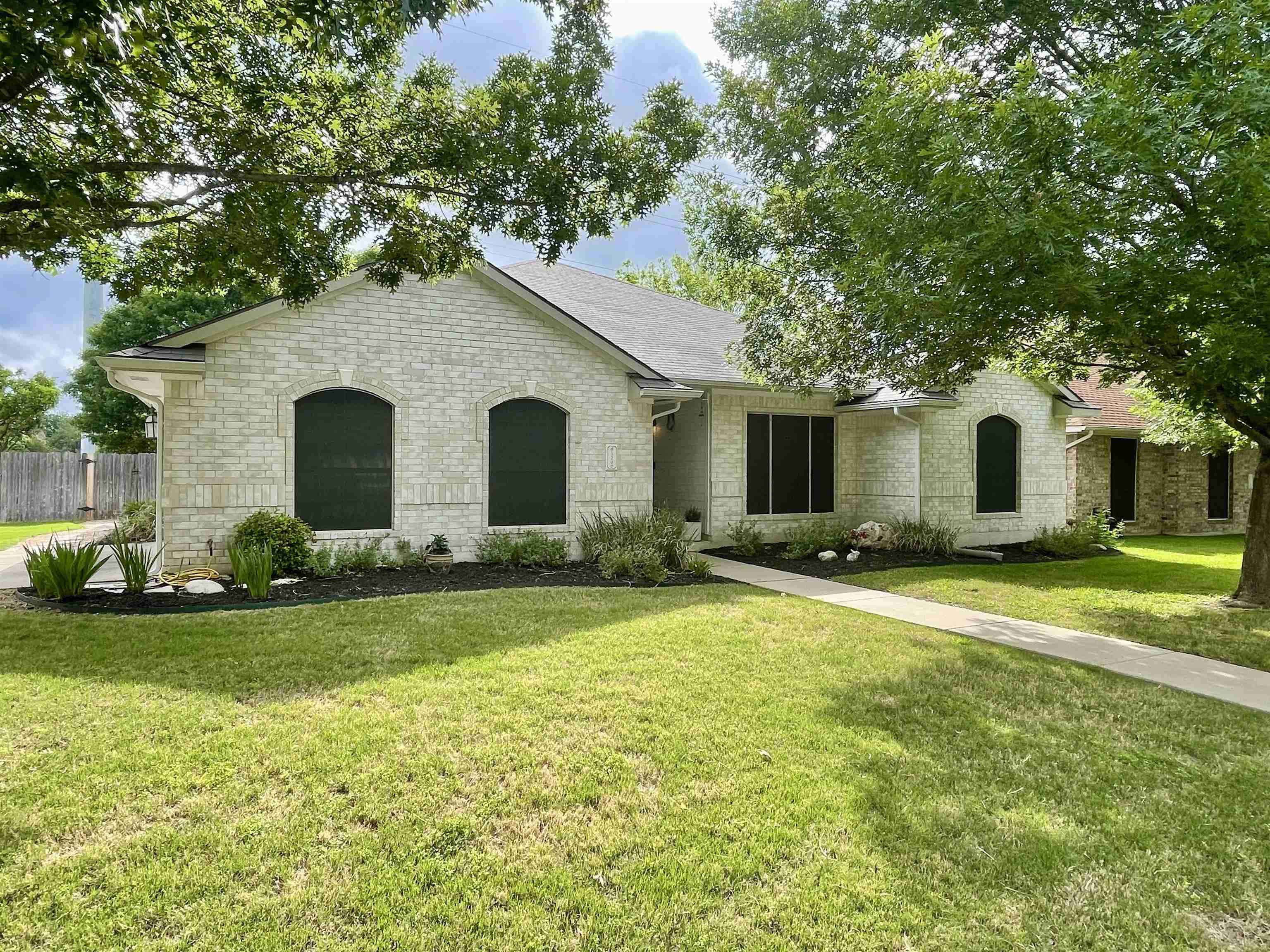 1200 Willow Creek Drive Leander TX 78641