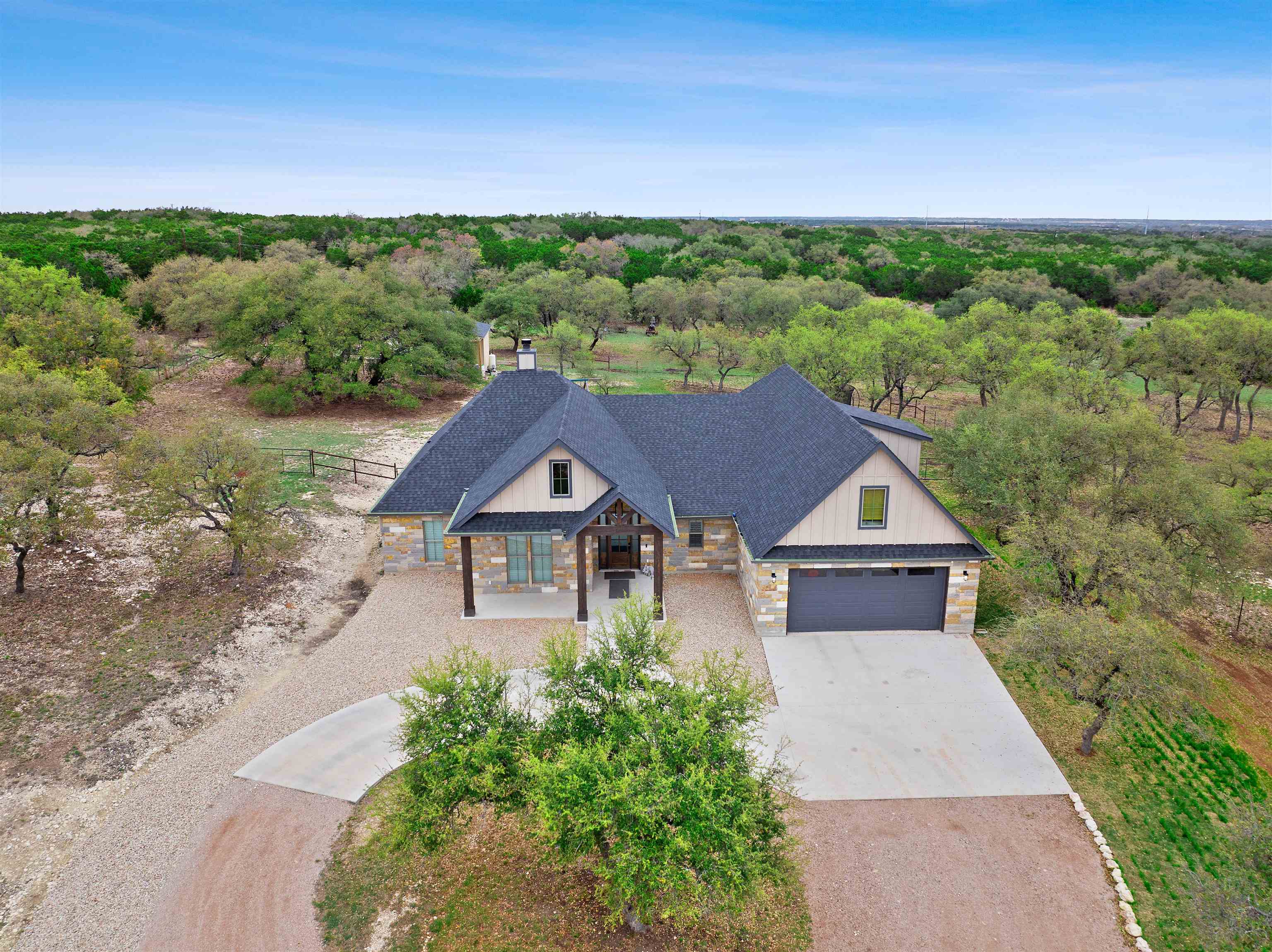 1602 County Road 250 Burnet TX 78611