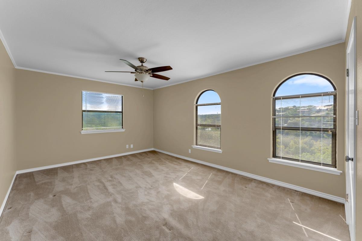 100 Semi Circle Horseshoe Bay TX 78657