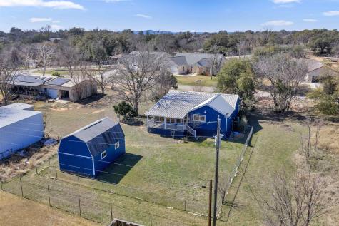 3810 Coyote Trail Kingsland TX 78639