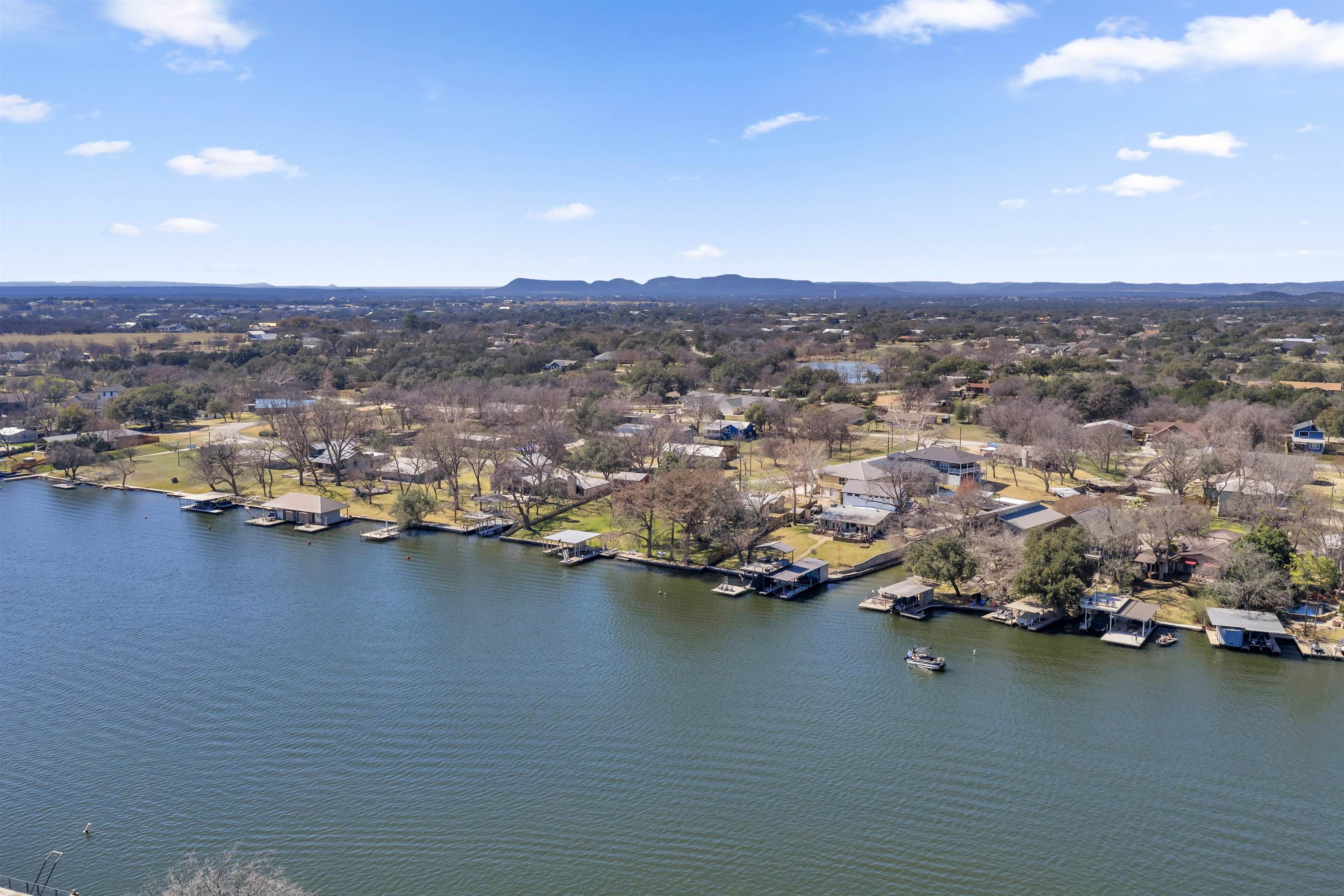 3810 Coyote Trail Kingsland TX 78639