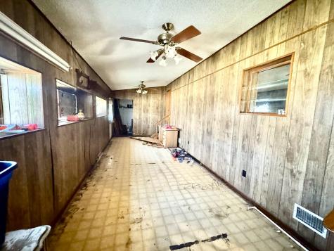 212 E Castleberry Drive Granite Shoals TX 78654