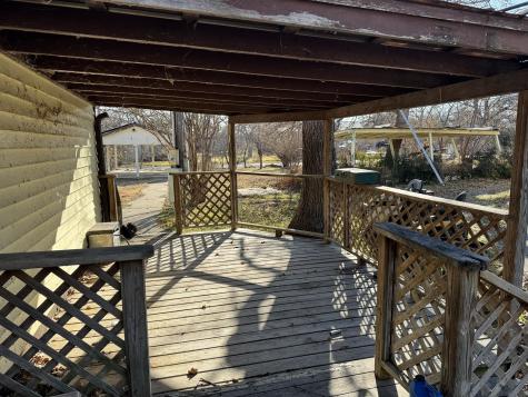 212 E Castleberry Drive Granite Shoals TX 78654