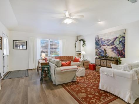 810 Cottonwood Drive Burnet TX 78611
