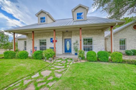 404 Oak Ridge Trail Kingsland TX 78639