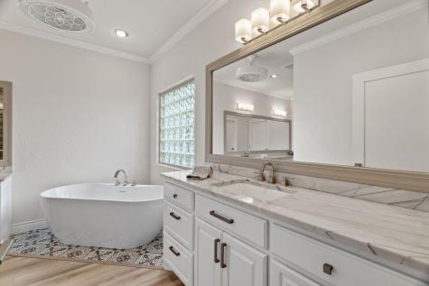 106 San Saba Court Horseshoe Bay TX 78657