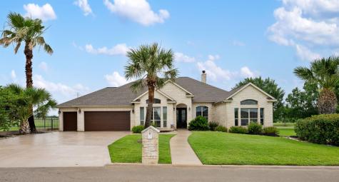 419 Firestone Drive Meadowlakes TX 78654