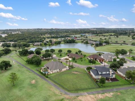 419 Firestone Drive Meadowlakes TX 78654