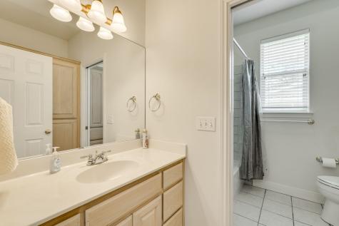 207 Flamingo Circle Circle Highland Haven TX 78654