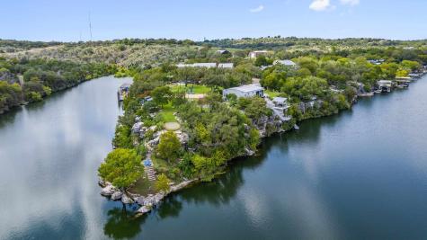 1450 Los Escondidos Street Marble Falls TX 78654