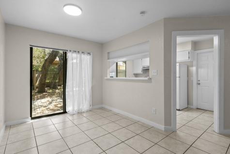 617 Aspen Cottonwood Shores TX 78657