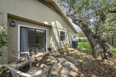 617 Aspen Cottonwood Shores TX 78657