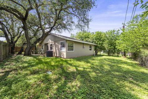 617 Aspen Cottonwood Shores TX 78657