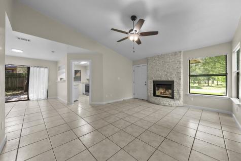 617 Aspen Cottonwood Shores TX 78657