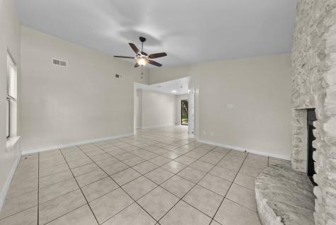 617 Aspen Cottonwood Shores TX 78657