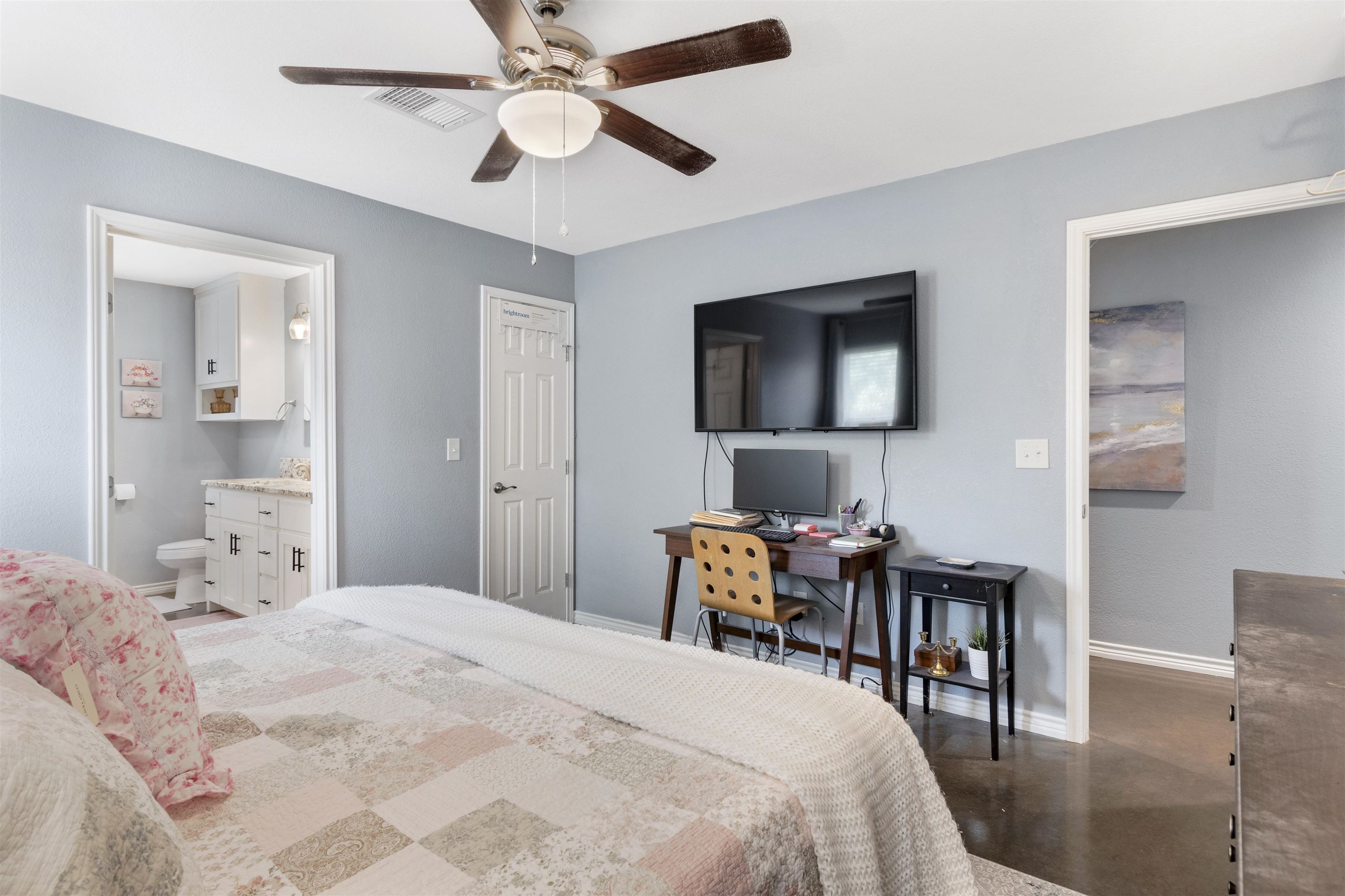 501 E Ash Drive Johnson City TX 78636