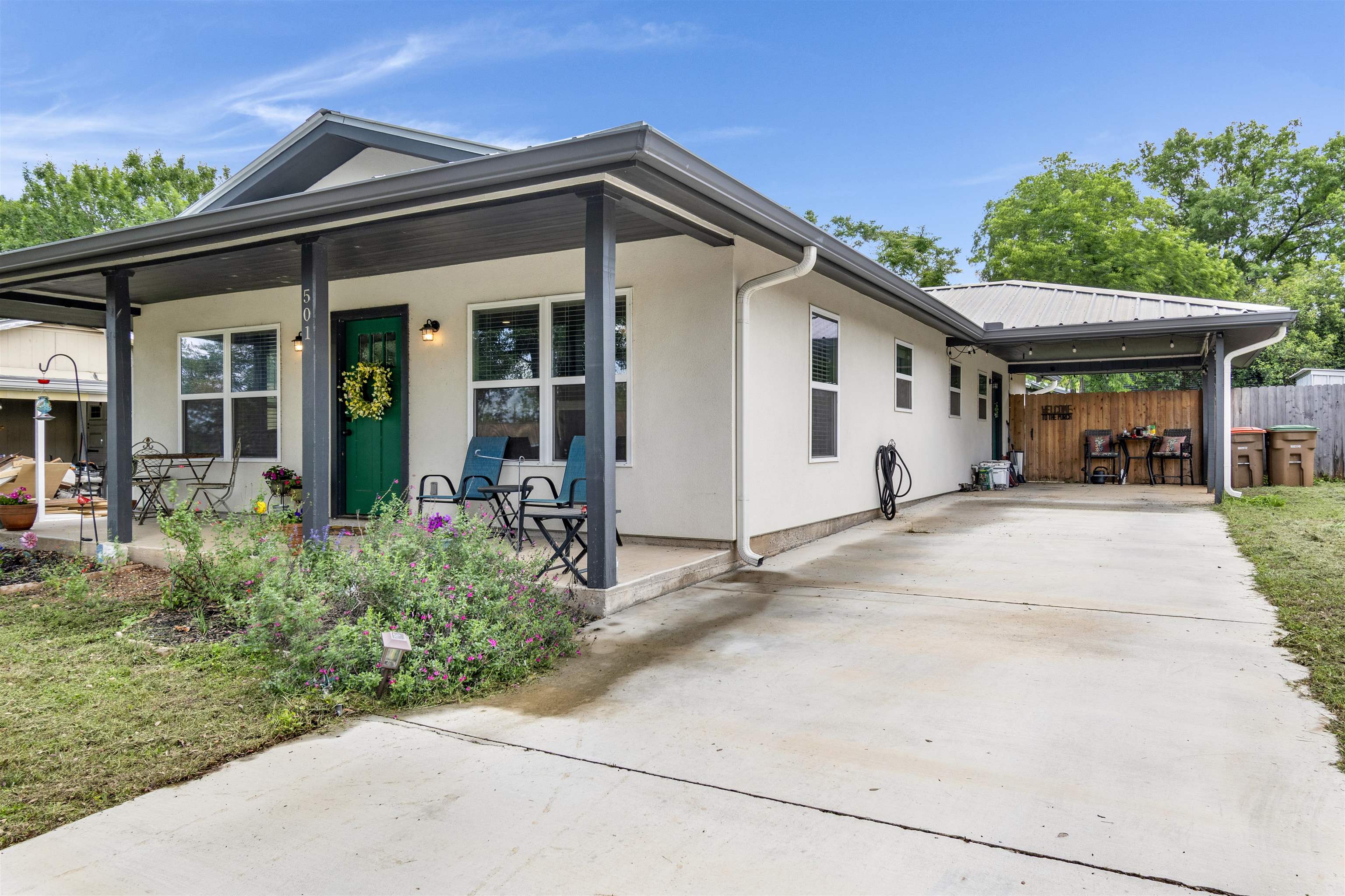 501 E Ash Drive Johnson City TX 78636