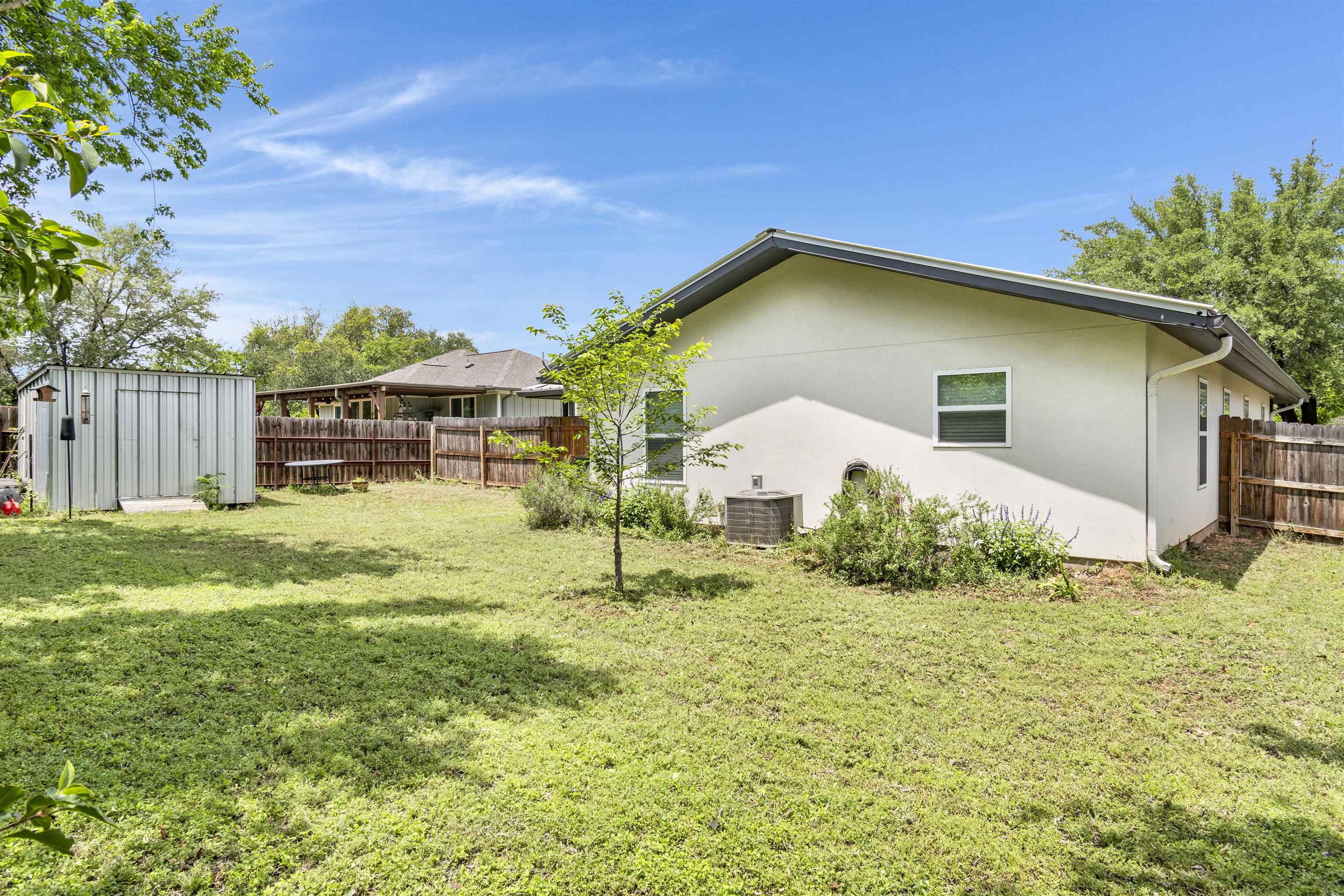 501 E Ash Drive Johnson City TX 78636