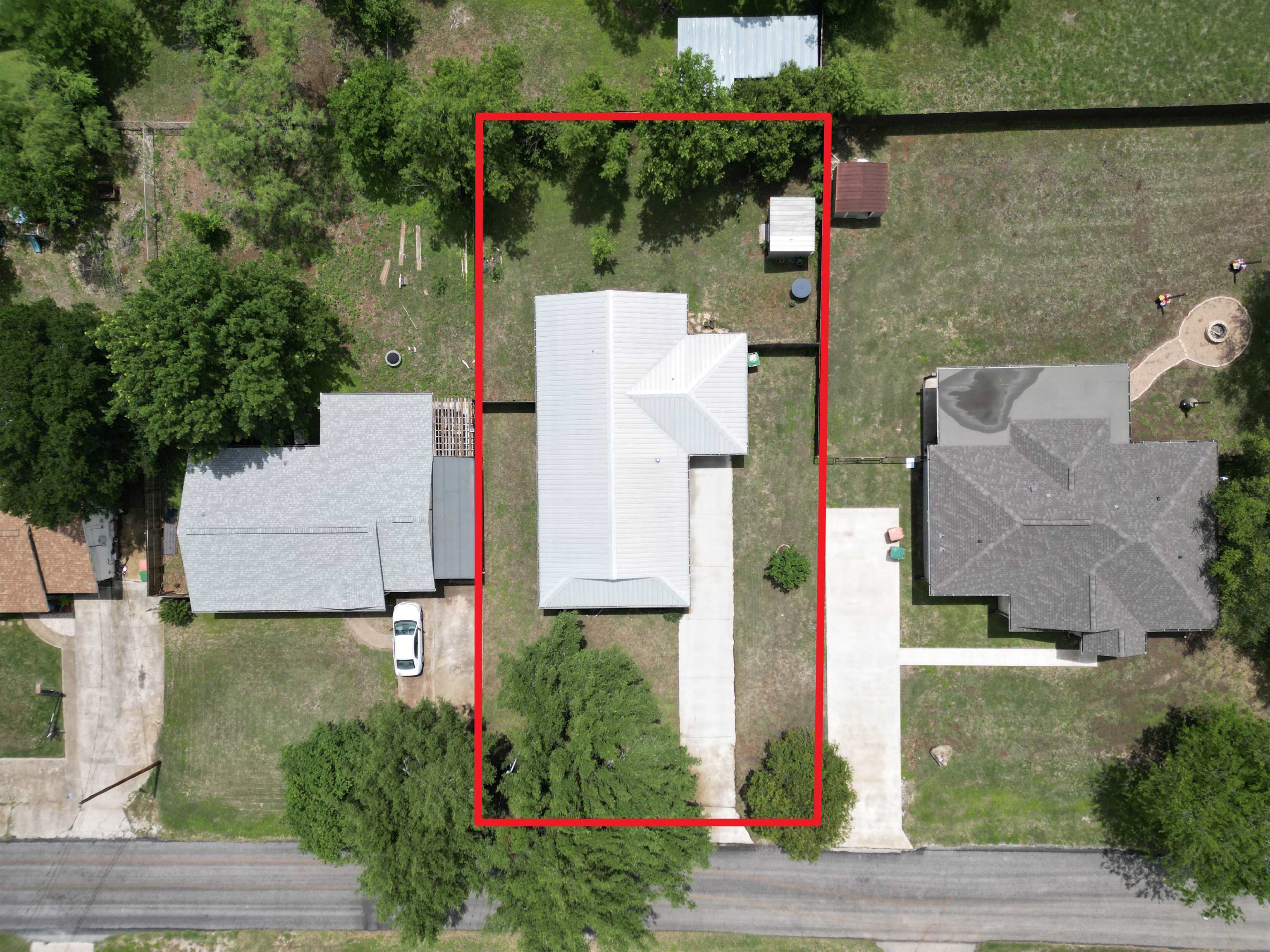 501 E Ash Drive Johnson City TX 78636