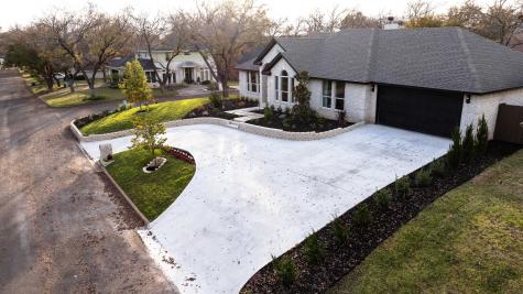 270 Chaparral Street Meadowlakes TX 78654