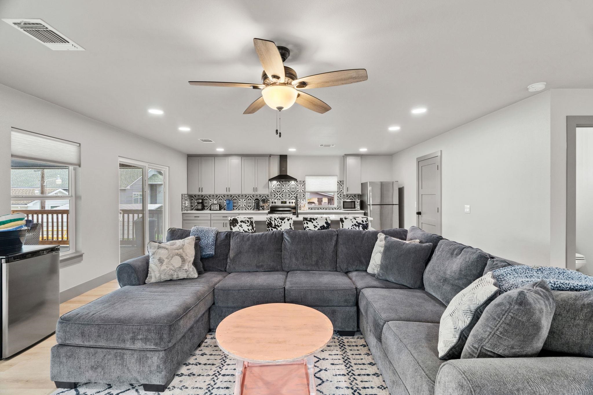 2028 Williams Lakeshore Kingsland TX 78639