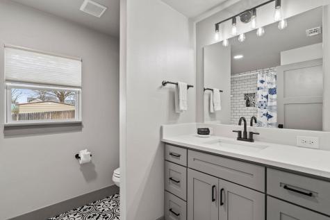2028 Williams Lakeshore Kingsland TX 78639