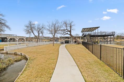 2028 Williams Lakeshore Kingsland TX 78639