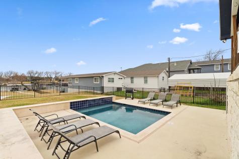 2028 Williams Lakeshore Kingsland TX 78639