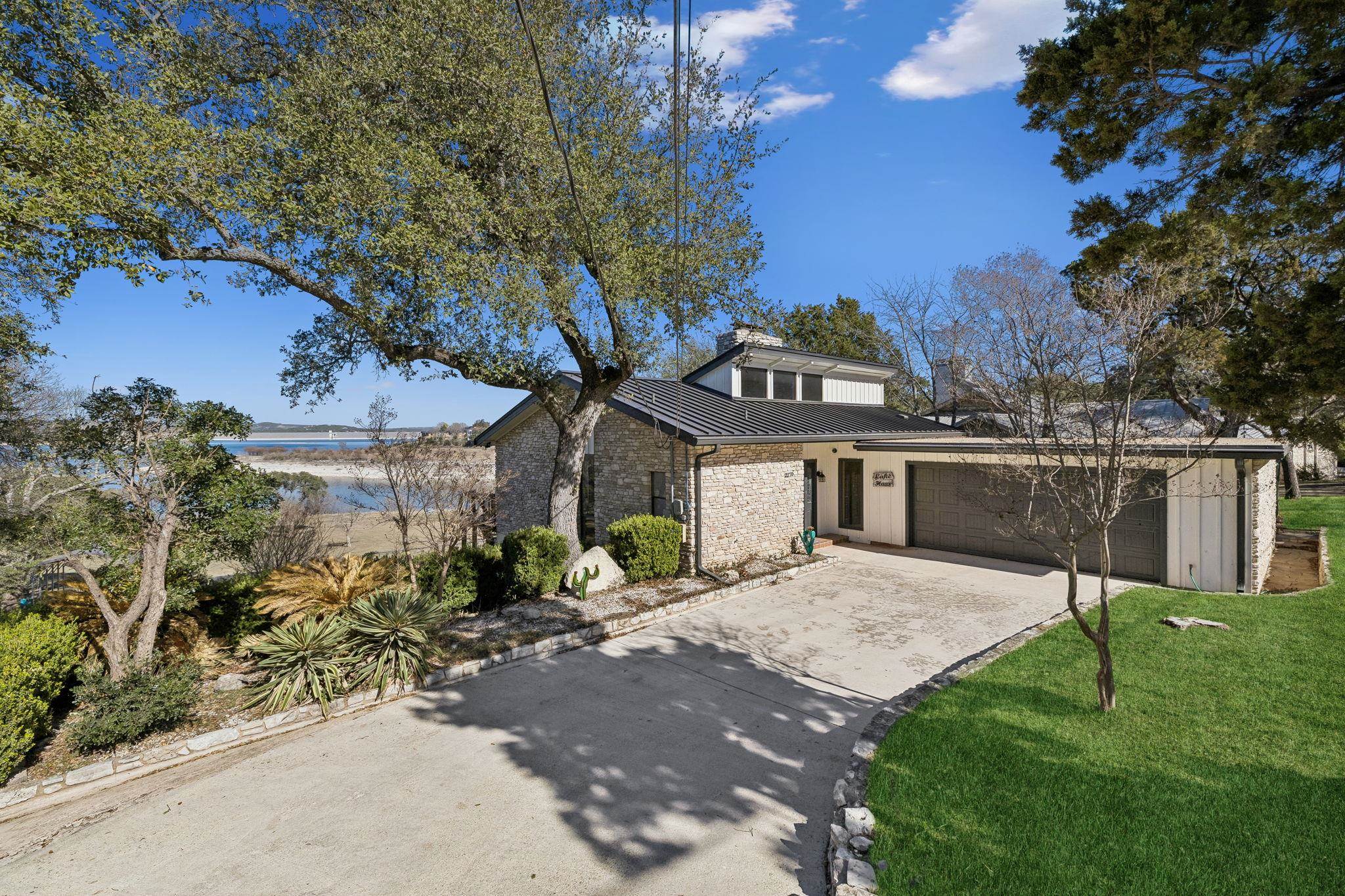 2270 Connie Drive Canyon Lake TX 78133