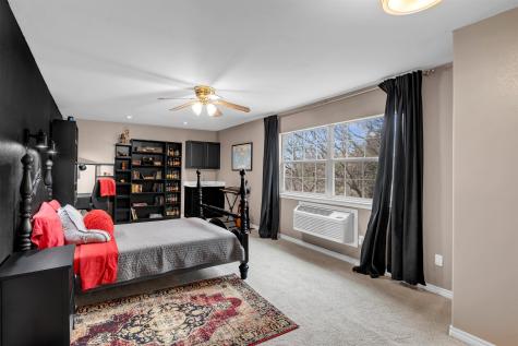 7036 River Oaks Drive Kingsland TX 78639