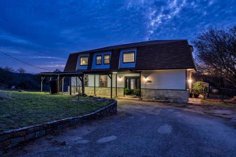7036 River Oaks Drive Kingsland TX 78639