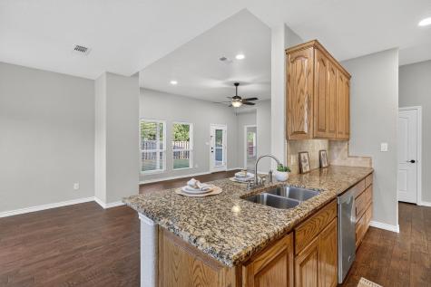 237 Meadowlakes Drive Meadowlakes TX 78654