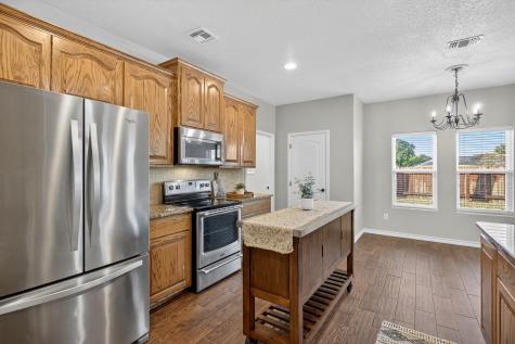 237 Meadowlakes Drive Meadowlakes TX 78654
