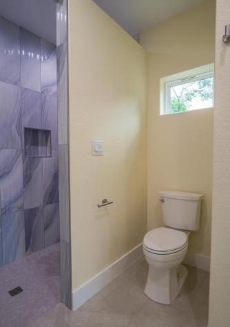 1415 Bluebonnet Marble Falls TX 78654