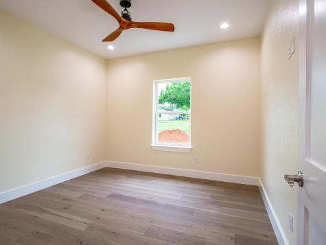 1415 Bluebonnet Marble Falls TX 78654