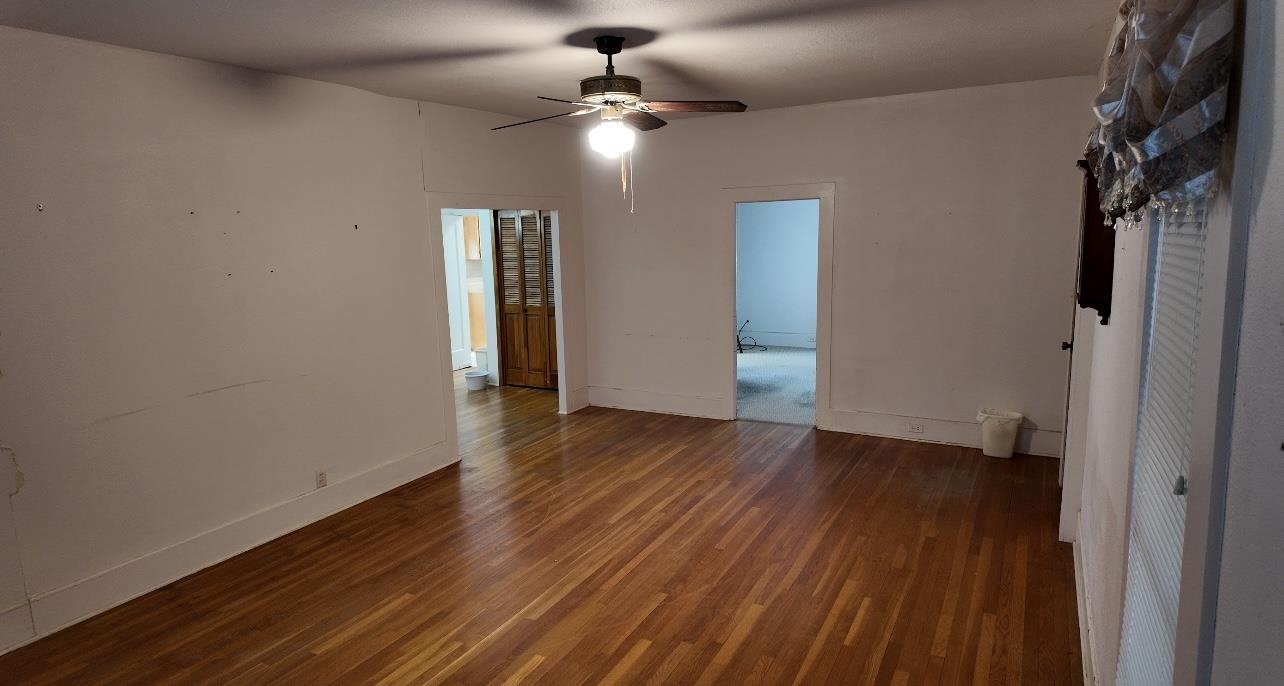 304 N Oak Richland Springs TX 76871