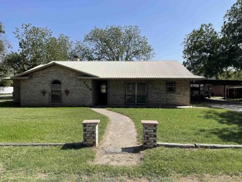 2308 W Wallace Street San Saba TX 76877