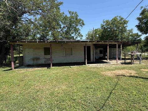 200 N 7th Street Lometa TX 76853